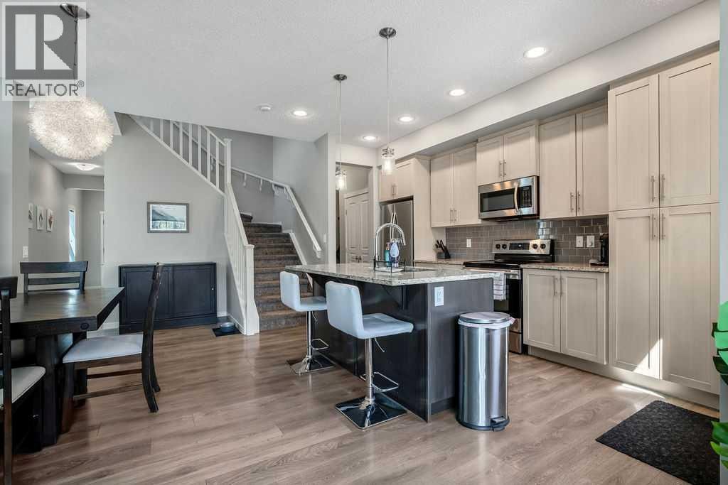 219 Mahogany Grove SE — photo 9