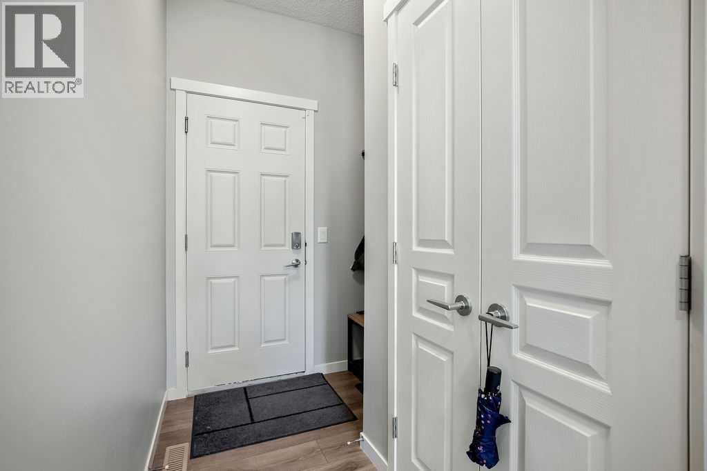 219 Mahogany Grove SE — photo 13