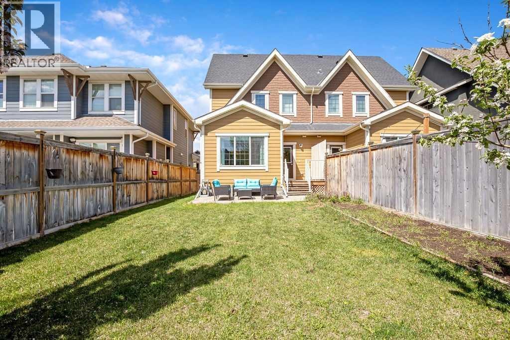 219 Mahogany Grove SE — photo 33