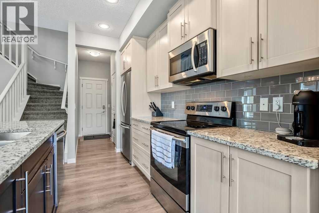 219 Mahogany Grove SE — photo 12
