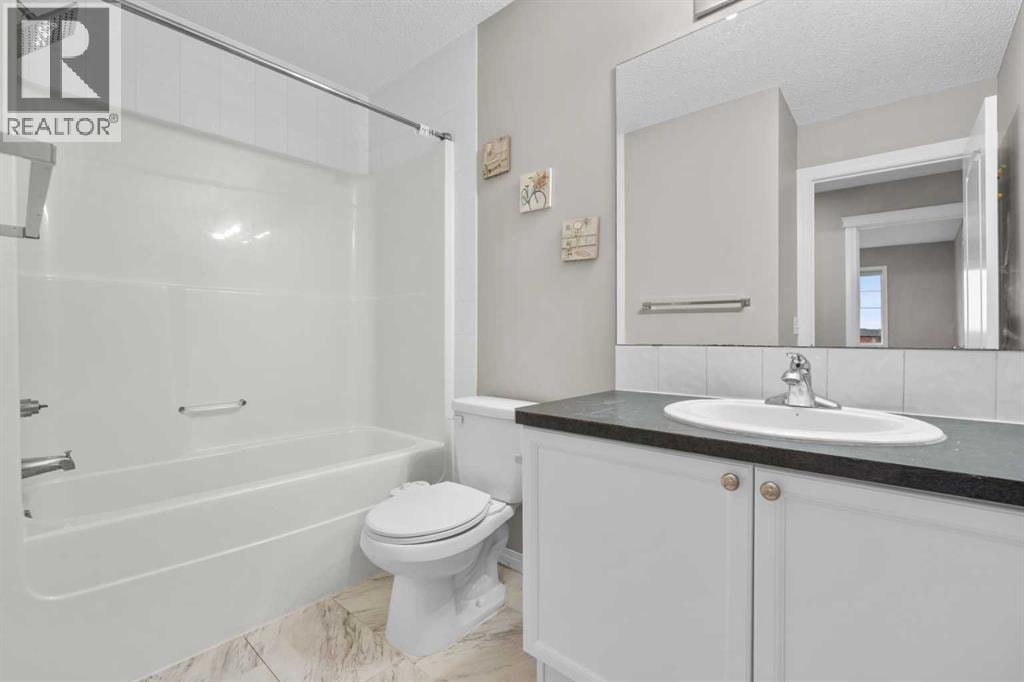 2455 Kingsland View SE — photo 36