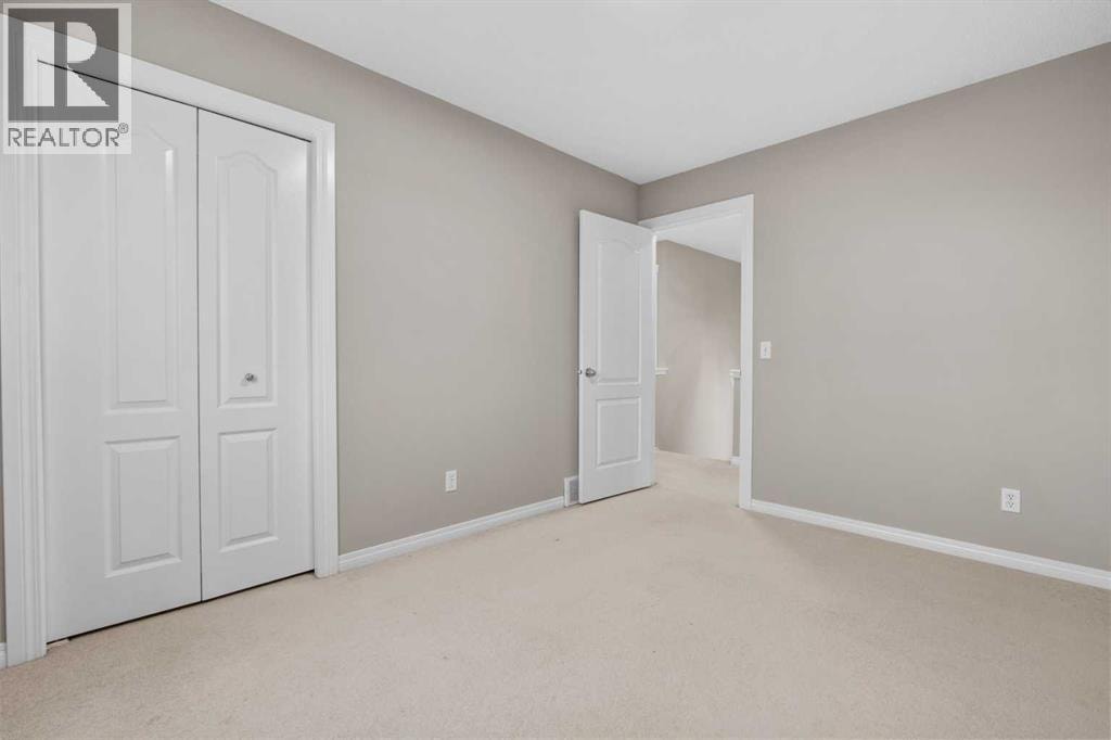 2455 Kingsland View SE — photo 32