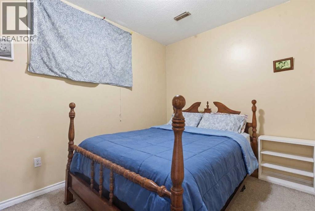 2455 Kingsland View SE — photo 49