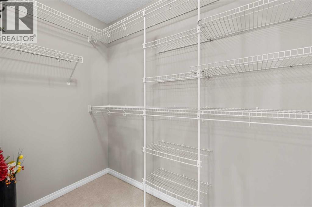 2455 Kingsland View SE — photo 30
