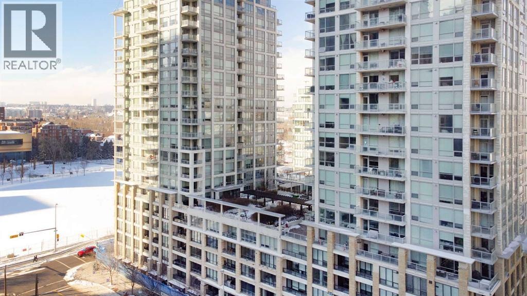 521, 222 Riverfront Avenue SW — photo 1