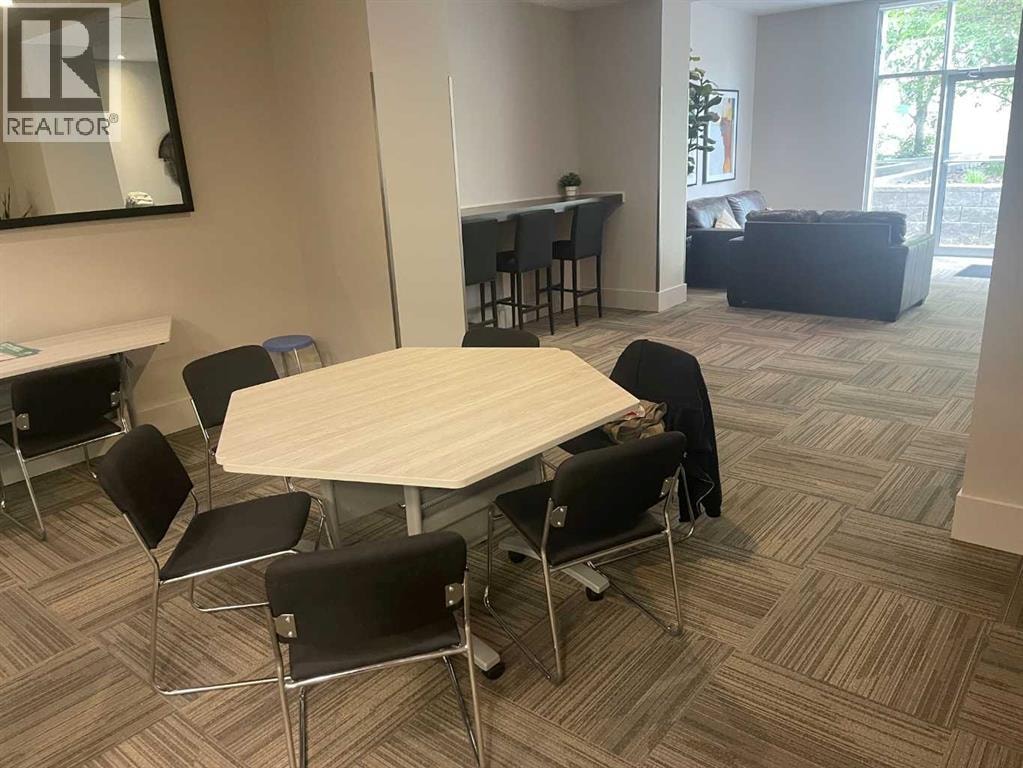 1132 12 Avenue SW — photo 34