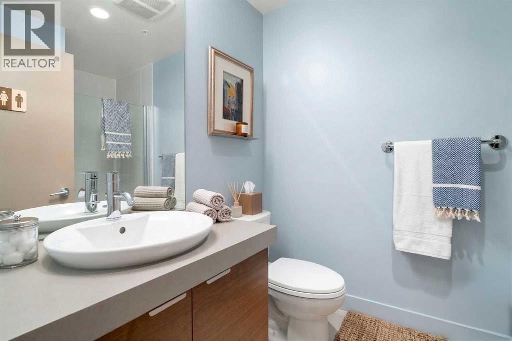 1132 12 Avenue SW — photo 17