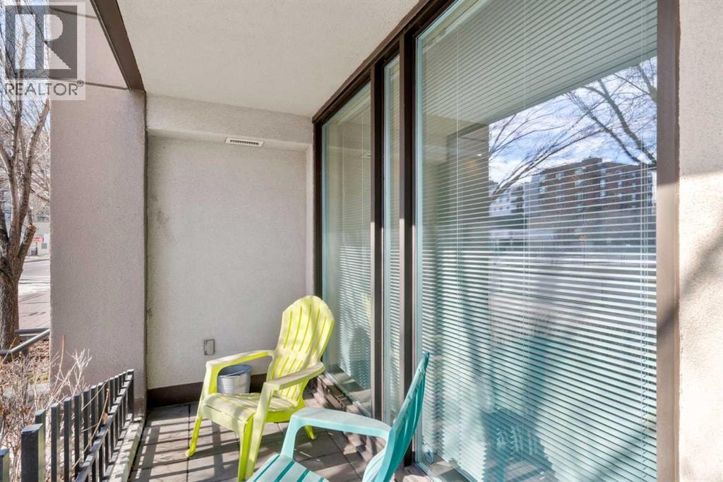 1132 12 Avenue SW — photo 4