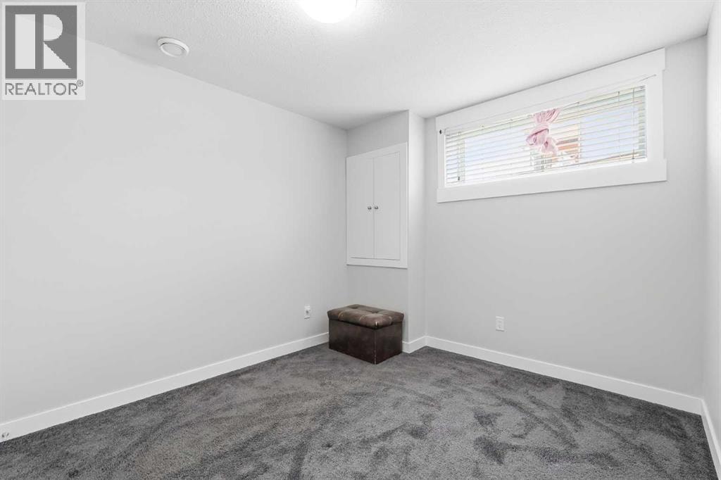 161 Rainbow Falls Glen — photo 31