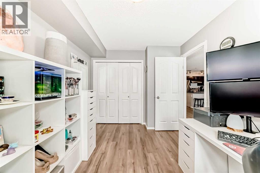 1208, 403 Mackenzie Way SW — photo 37