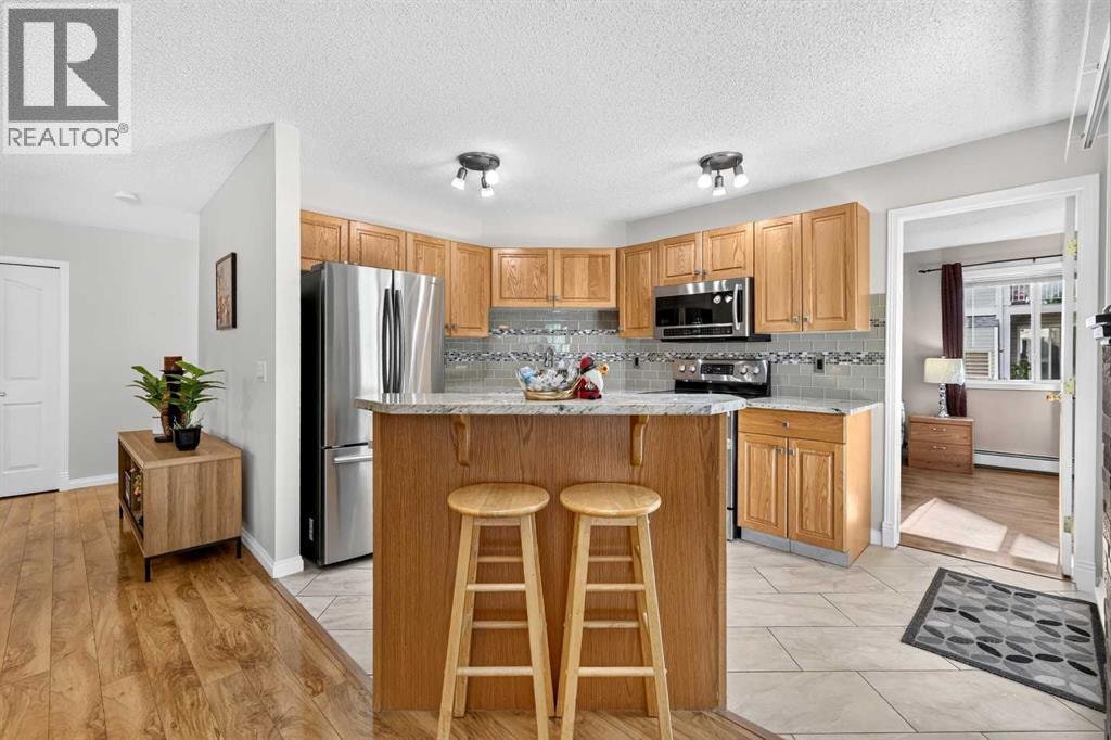 105, 5105 Valleyview Park SE — photo 8