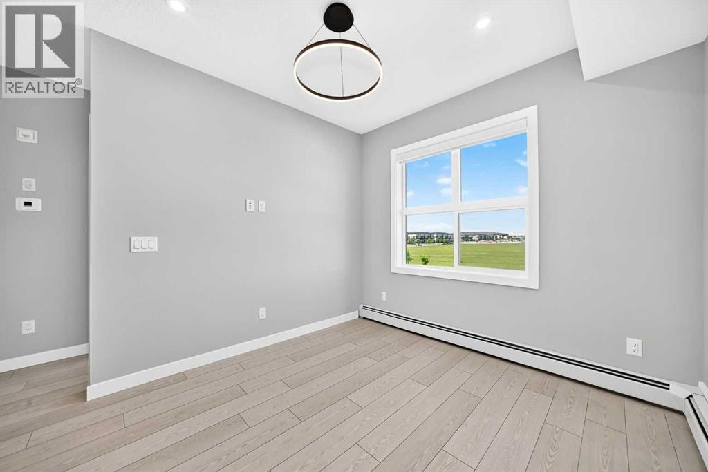 1217, 63 Corner Glen Crescent NE — photo 16