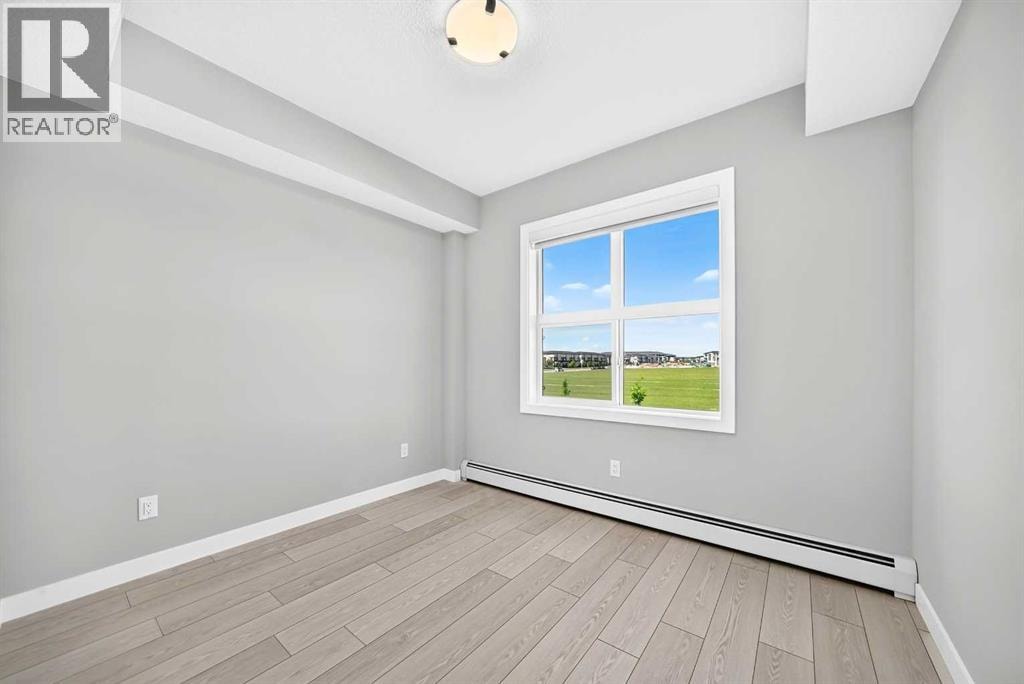1217, 63 Corner Glen Crescent NE — photo 18