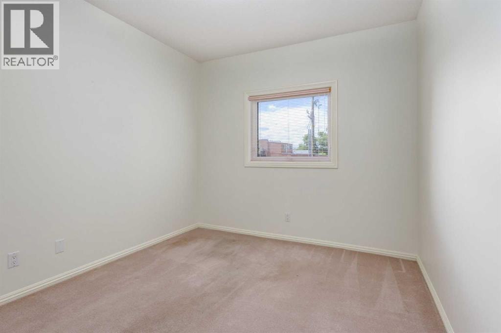 202, 7 Lineham Avenue — photo 20