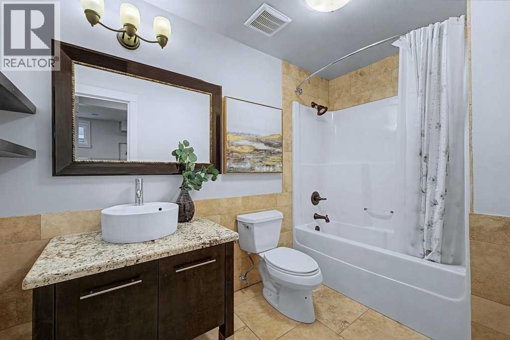 630 25 Avenue NE — photo 28