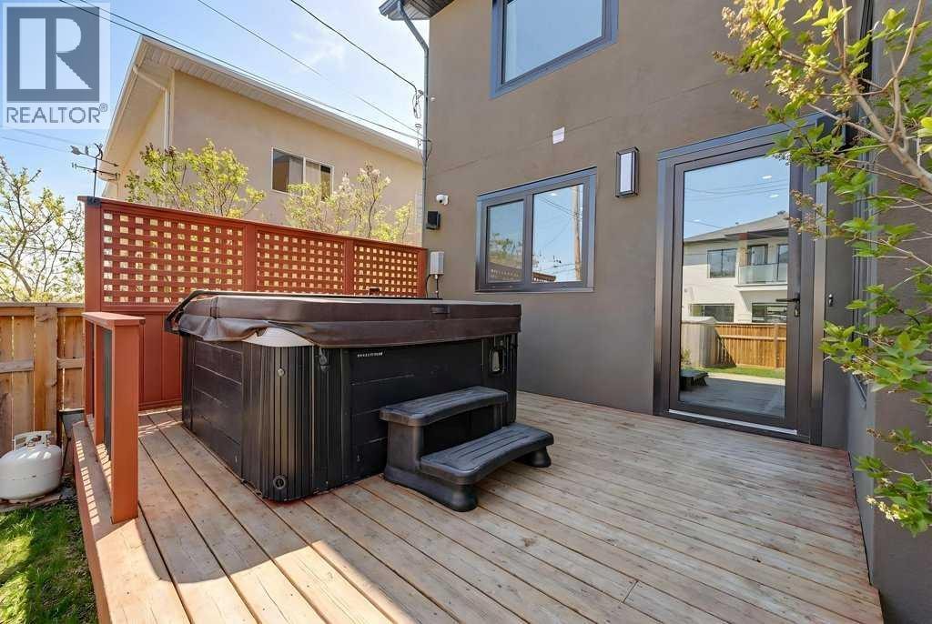 630 25 Avenue NE — photo 36