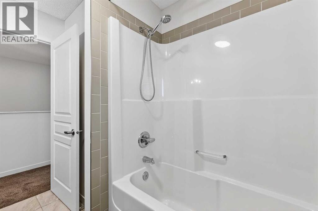 345 Mahogany Boulevard SE — photo 32