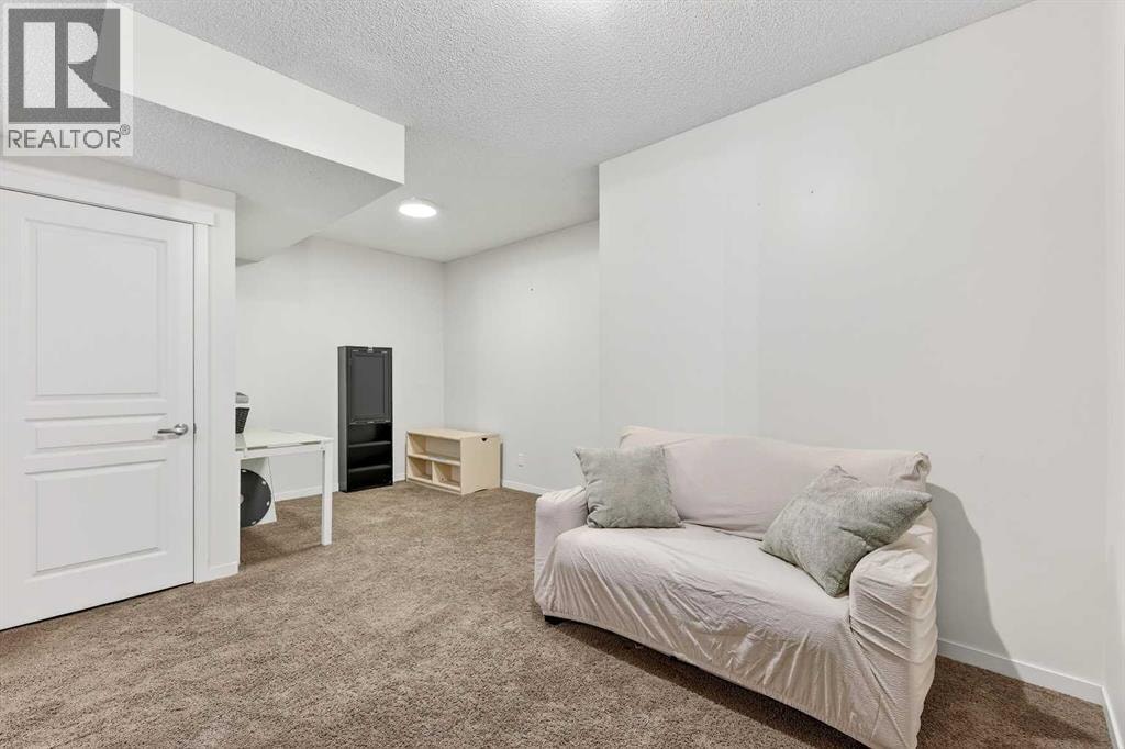 345 Mahogany Boulevard SE — photo 36