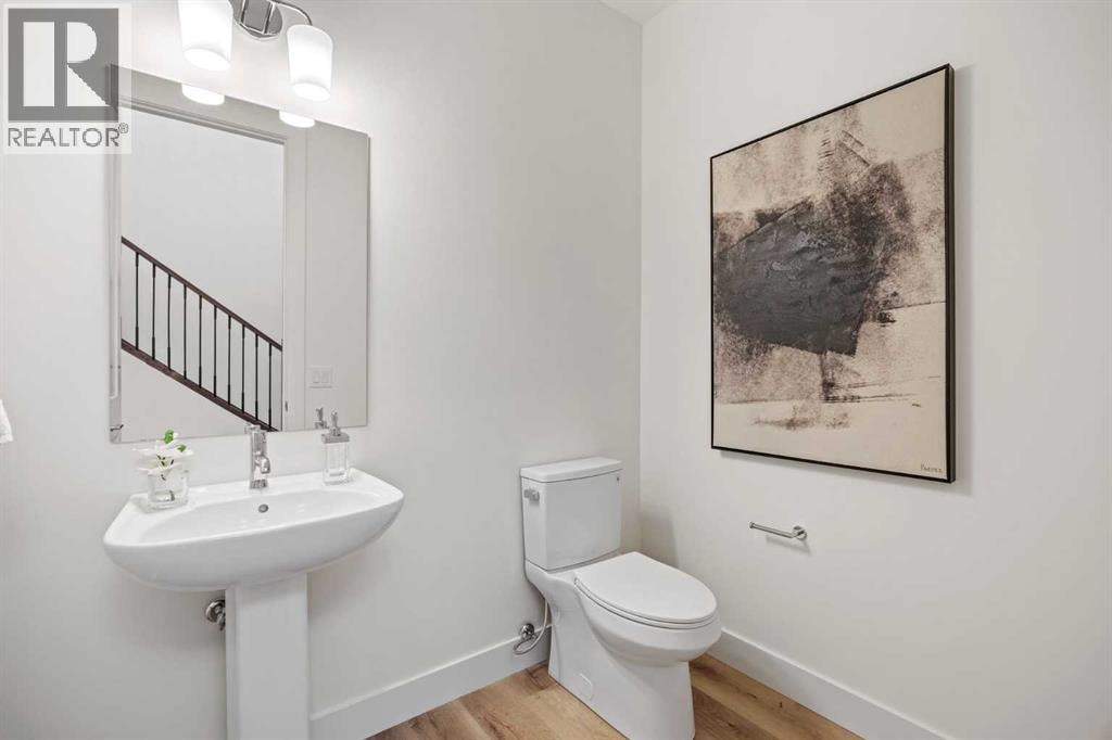 460 Discovery Place SW — photo 4