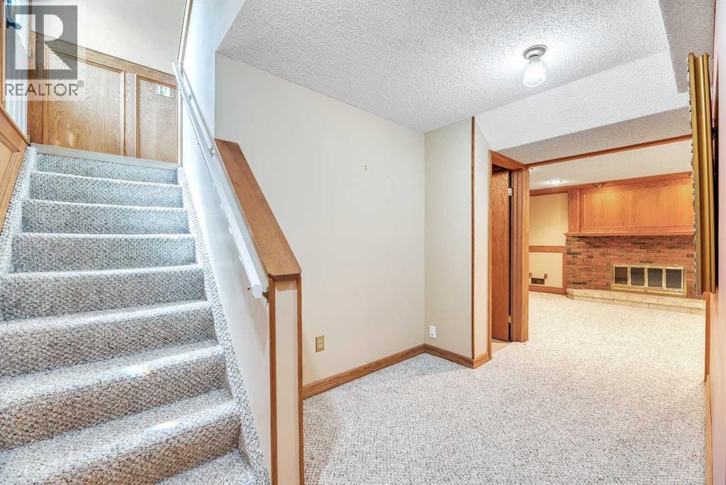 808 Canterbury Drive SW — photo 39