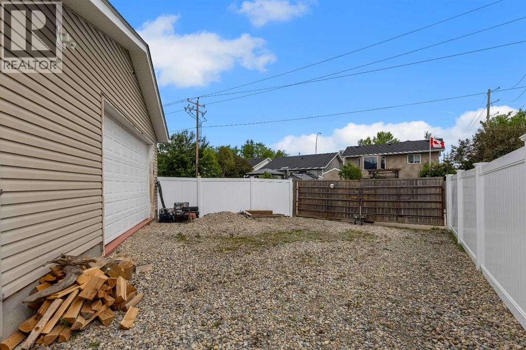 56 Coverdale Place NE — photo 33