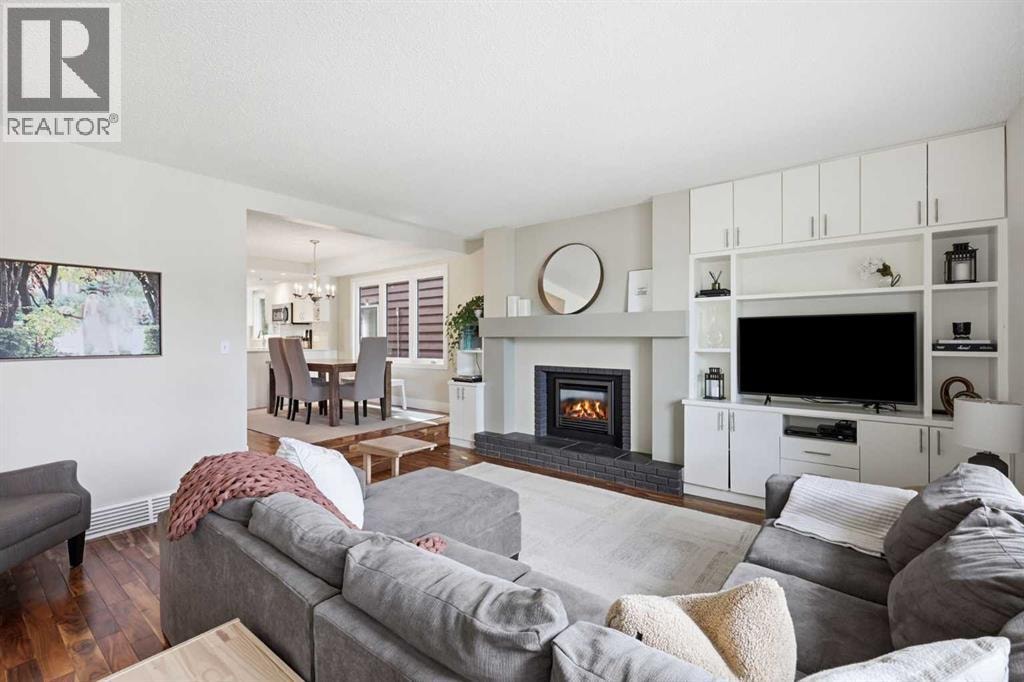2222 28 Street SW — photo 9