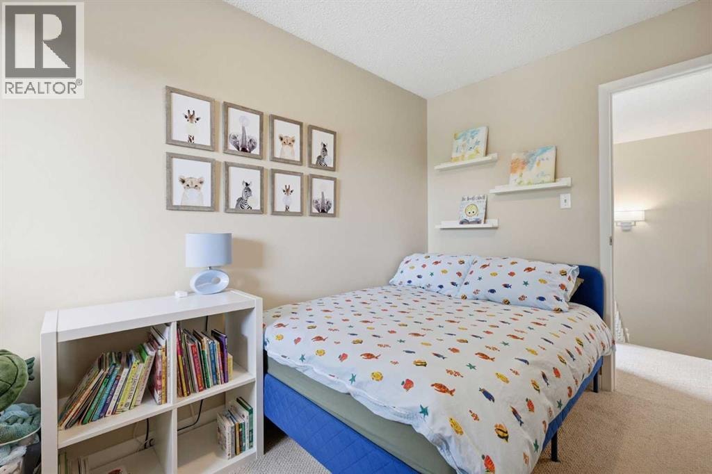 2222 28 Street SW — photo 26
