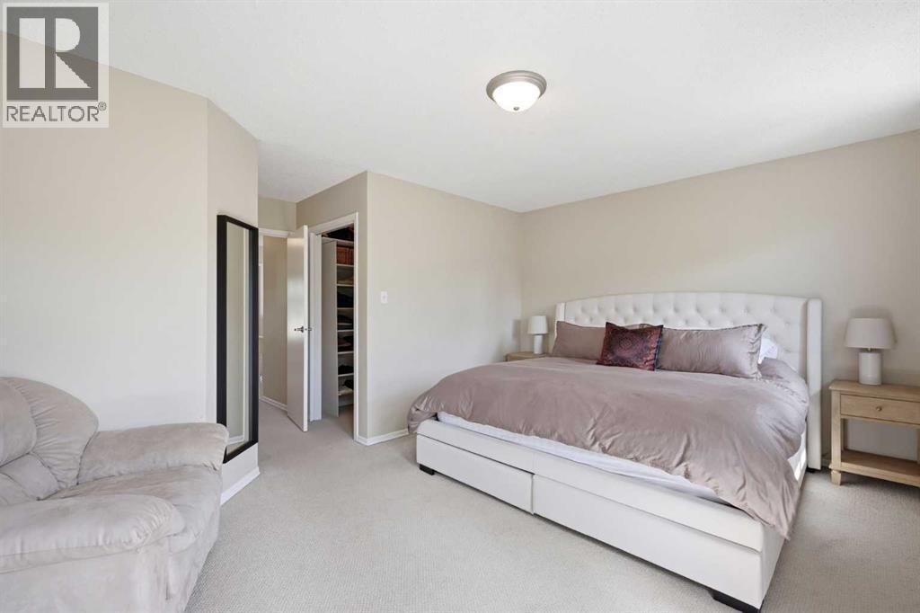 2222 28 Street SW — photo 32