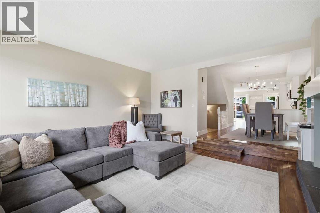 2222 28 Street SW — photo 10