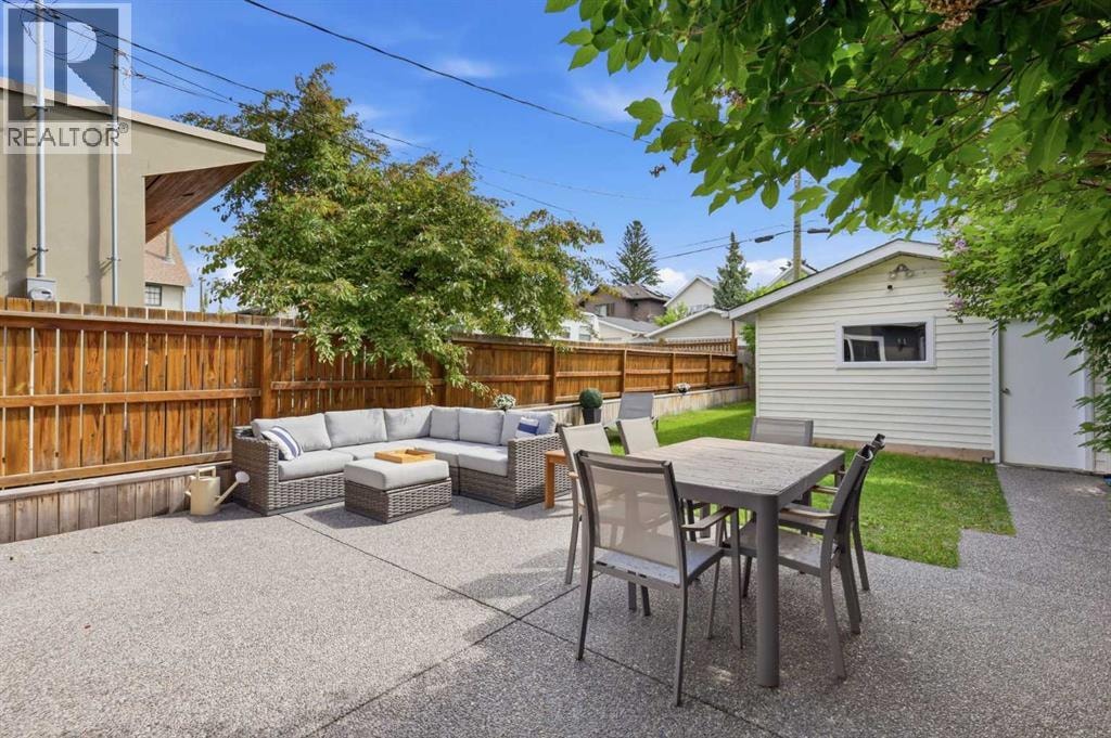 2222 28 Street SW — photo 40