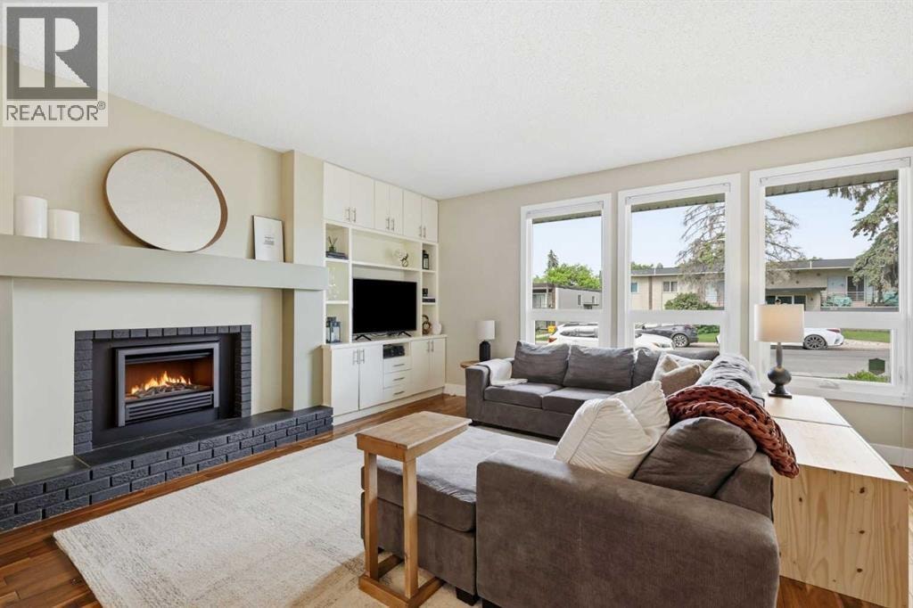 2222 28 Street SW — photo 8