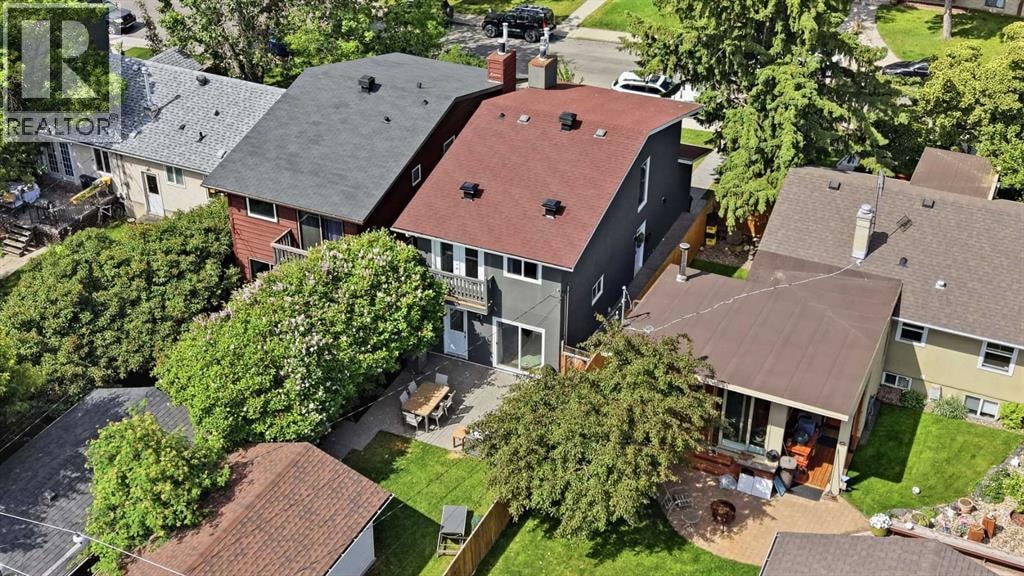 2222 28 Street SW — photo 44