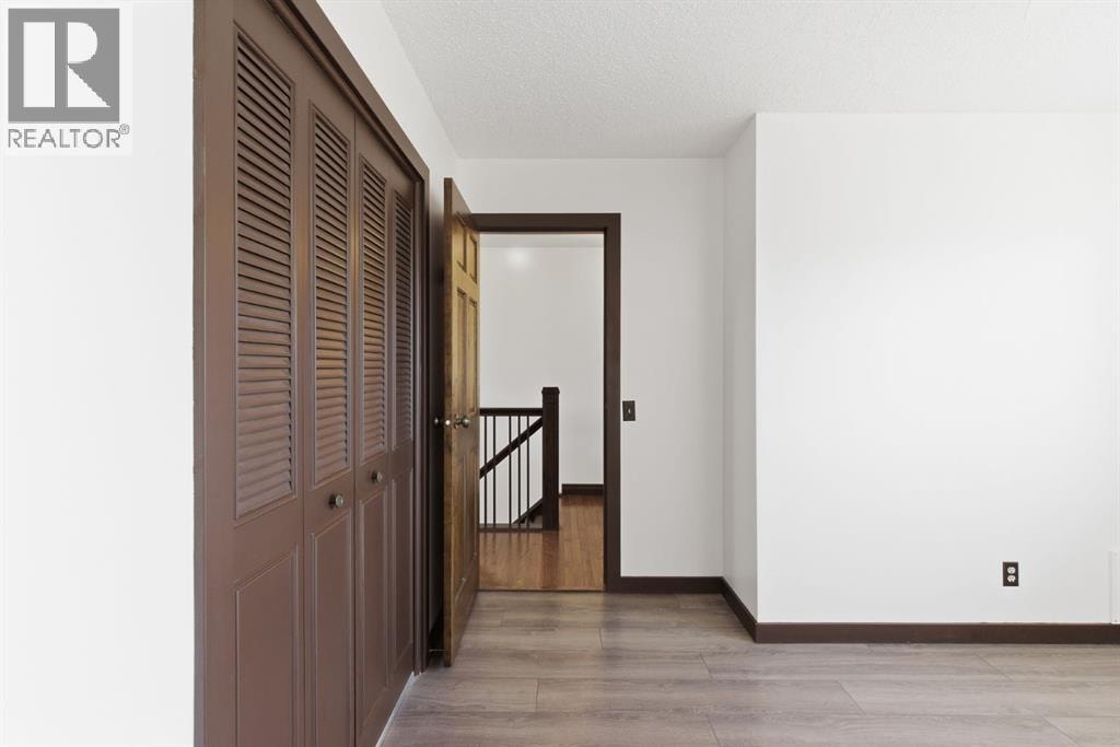 1315 Lake Michigan Crescent SE — photo 17
