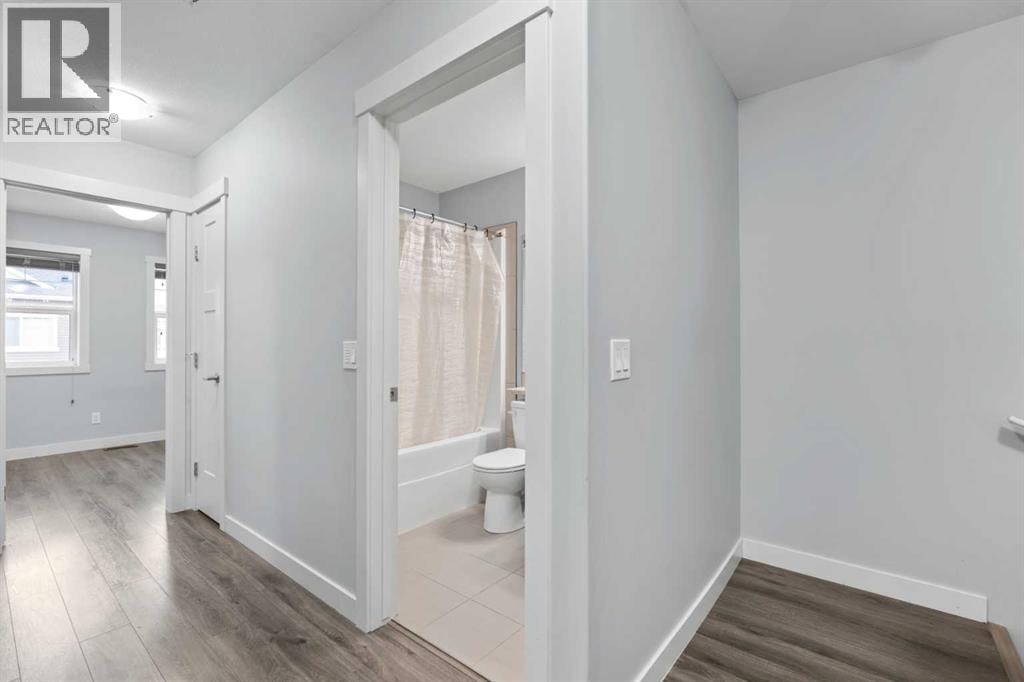 905 Skyview Ranch Grove NE — photo 15