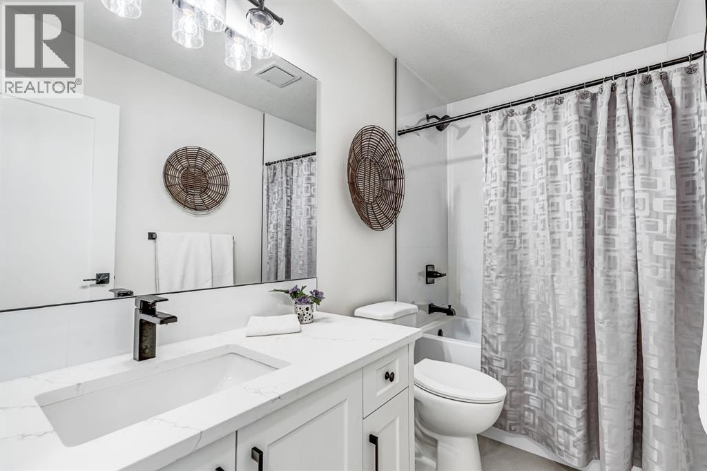 714 Mandalay Link — photo 32