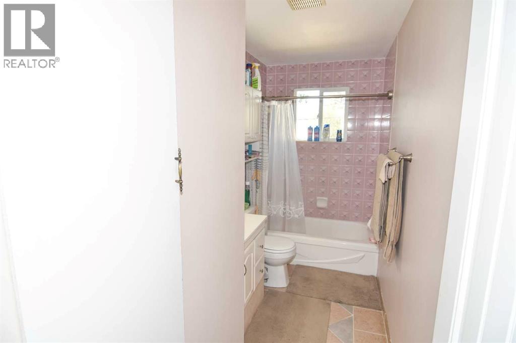 6151 Penworth Road SE — photo 34