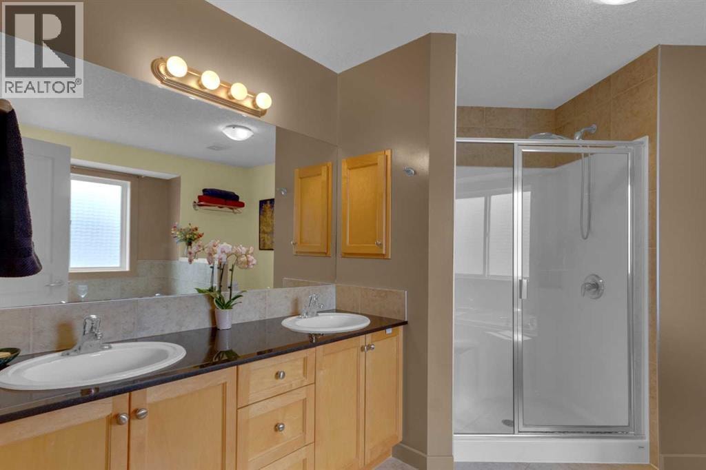 8 Elmont Court SW — photo 26