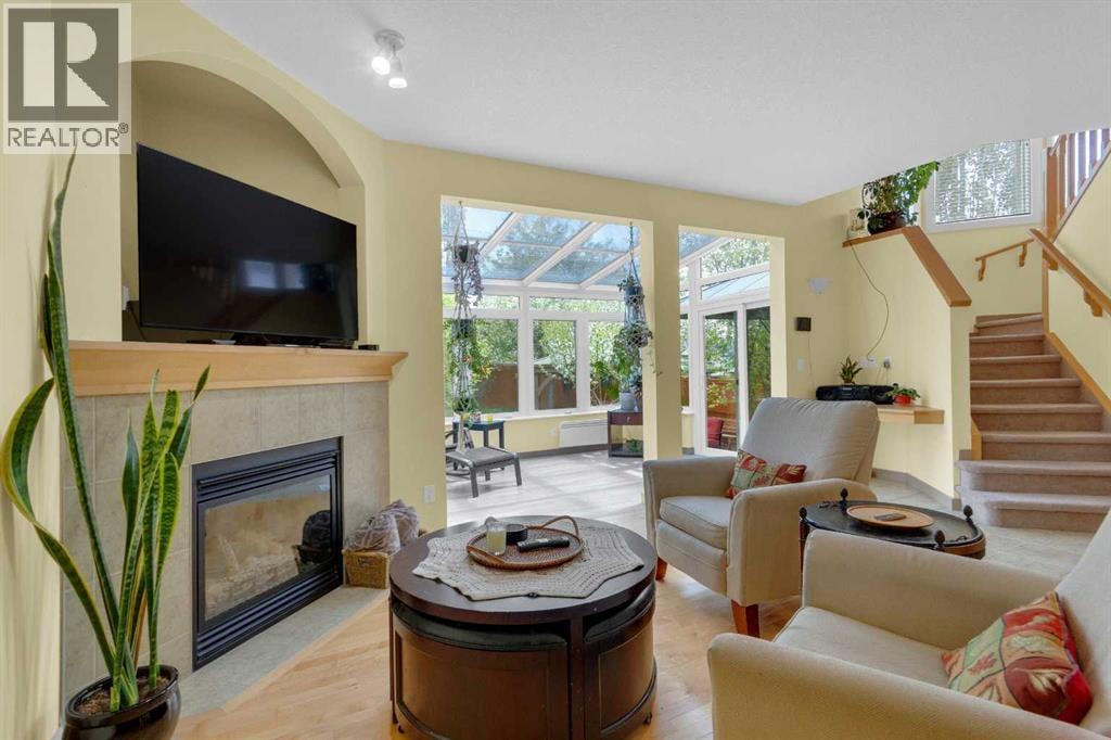 8 Elmont Court SW — photo 14