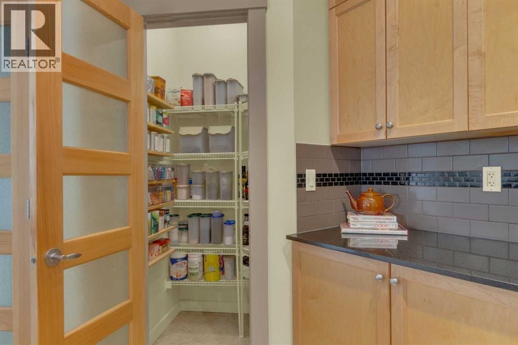 8 Elmont Court SW — photo 13