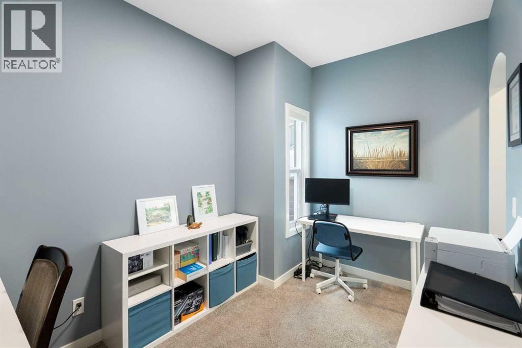 642 Kingsmere Way SE — photo 12