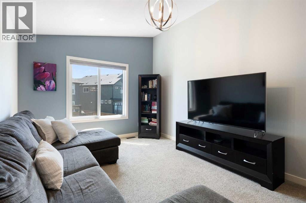 642 Kingsmere Way SE — photo 14