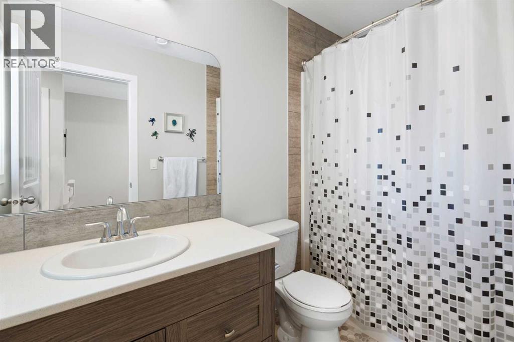 642 Kingsmere Way SE — photo 23