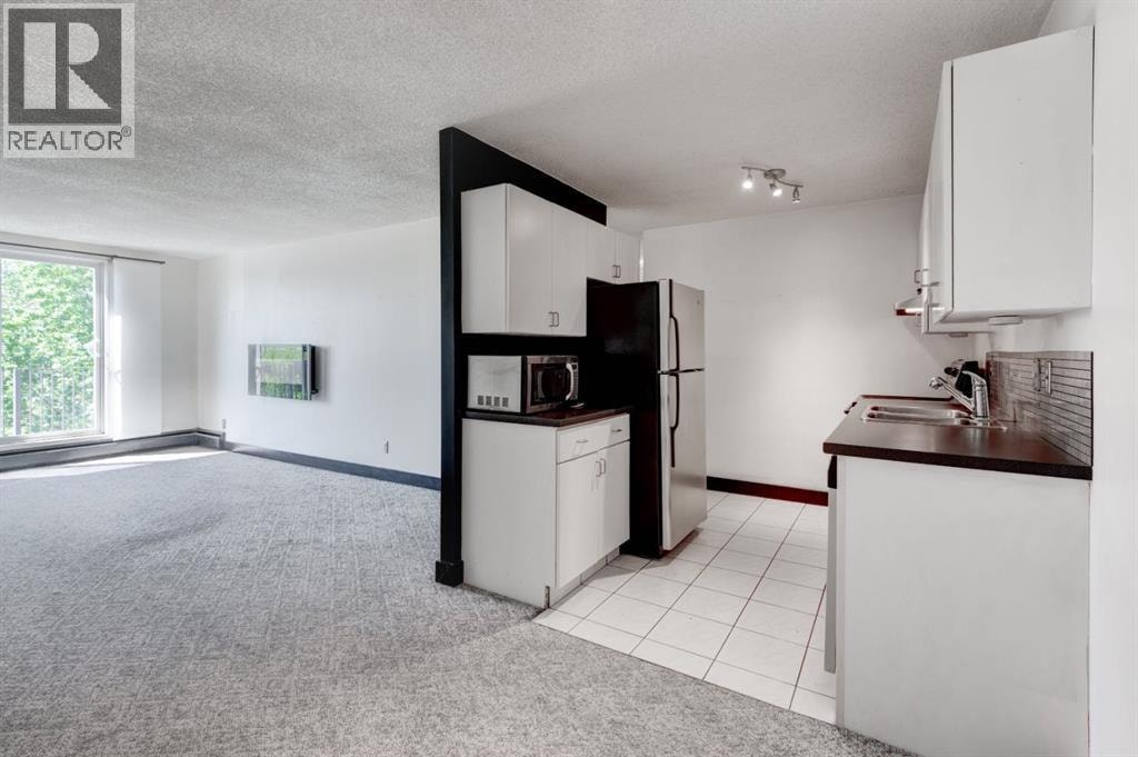 21B, 80 Galbraith Drive SW — photo 10