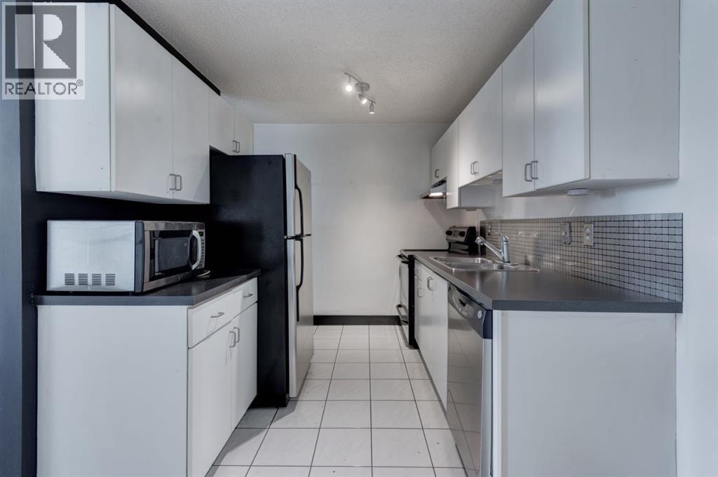 21B, 80 Galbraith Drive SW — photo 12