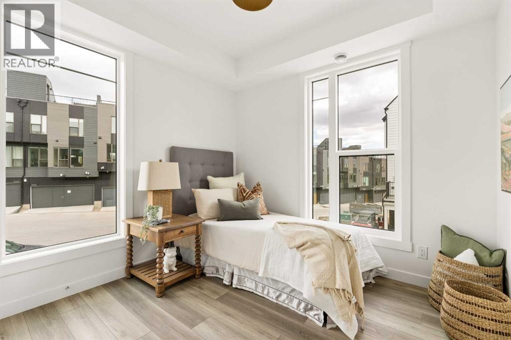 605 Sovereign Common SW — photo 32