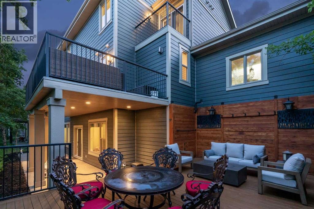 30 Ascot Crescent SW — photo 45