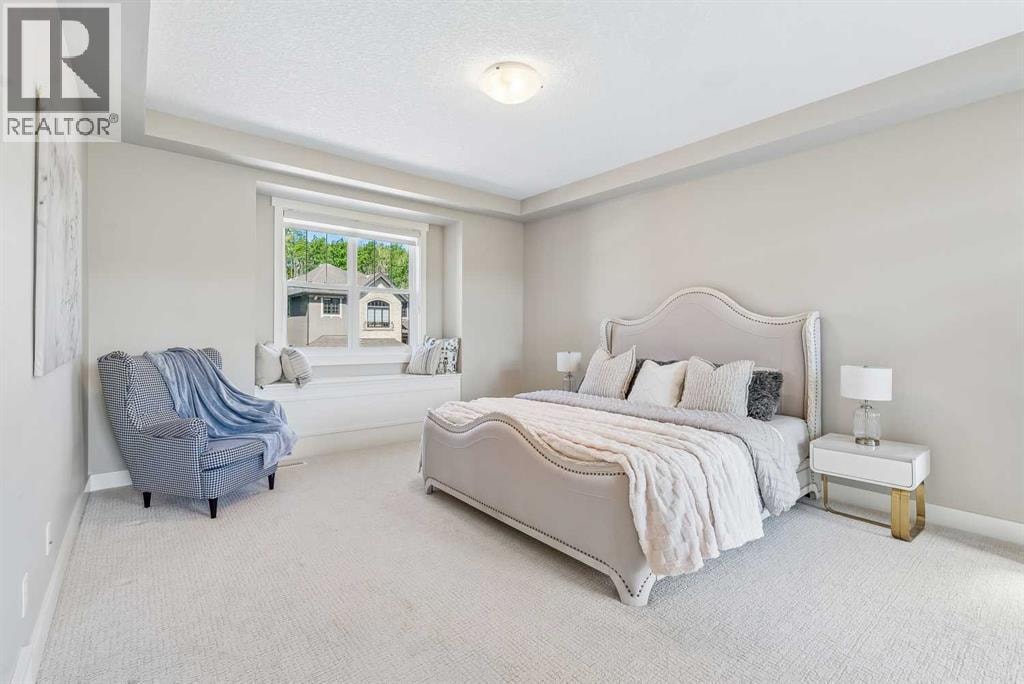 30 Ascot Crescent SW — photo 21