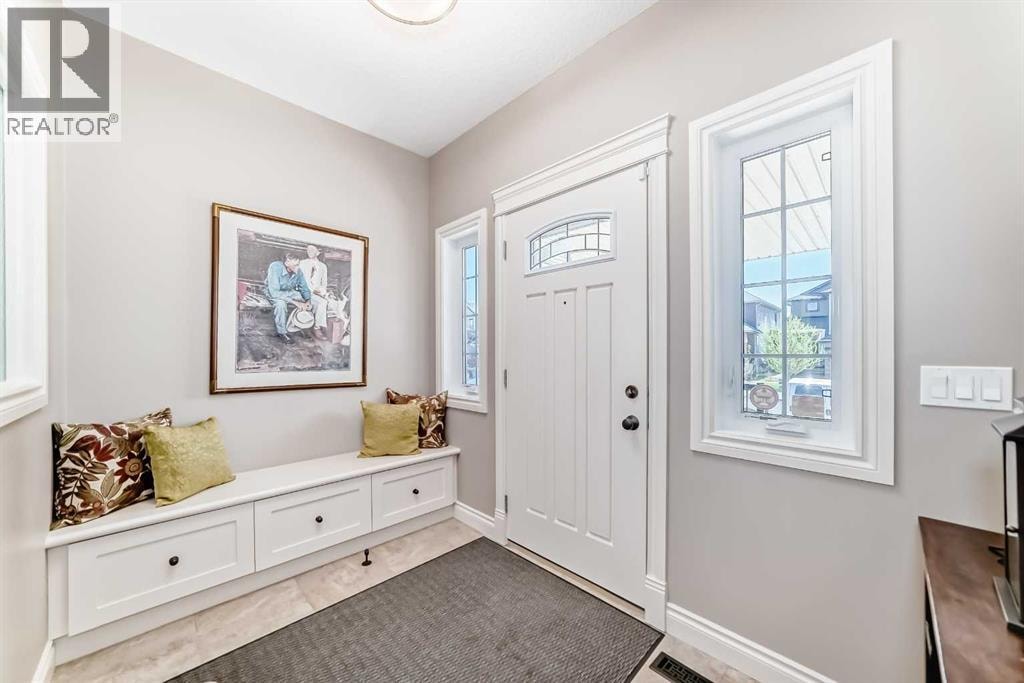 1449 Ravenscroft Avenue SE — photo 2
