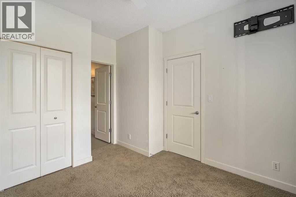 3210, 175 Silverado Boulevard SW — photo 17