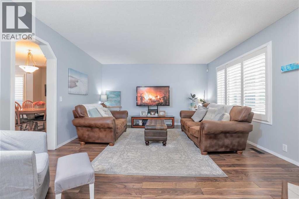 210 Mt Douglas Court SE — photo 16